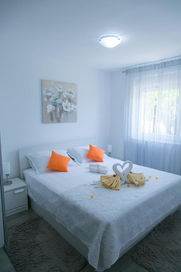 Navi Apartment คาชเตลา ภายนอก รูปภาพ