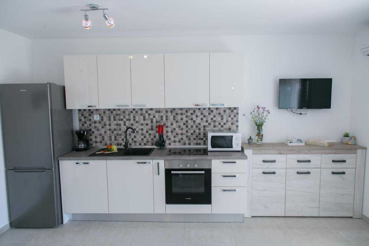 Navi Apartment คาชเตลา ภายนอก รูปภาพ