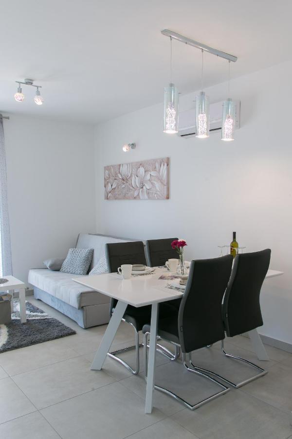 Navi Apartment คาชเตลา ภายนอก รูปภาพ